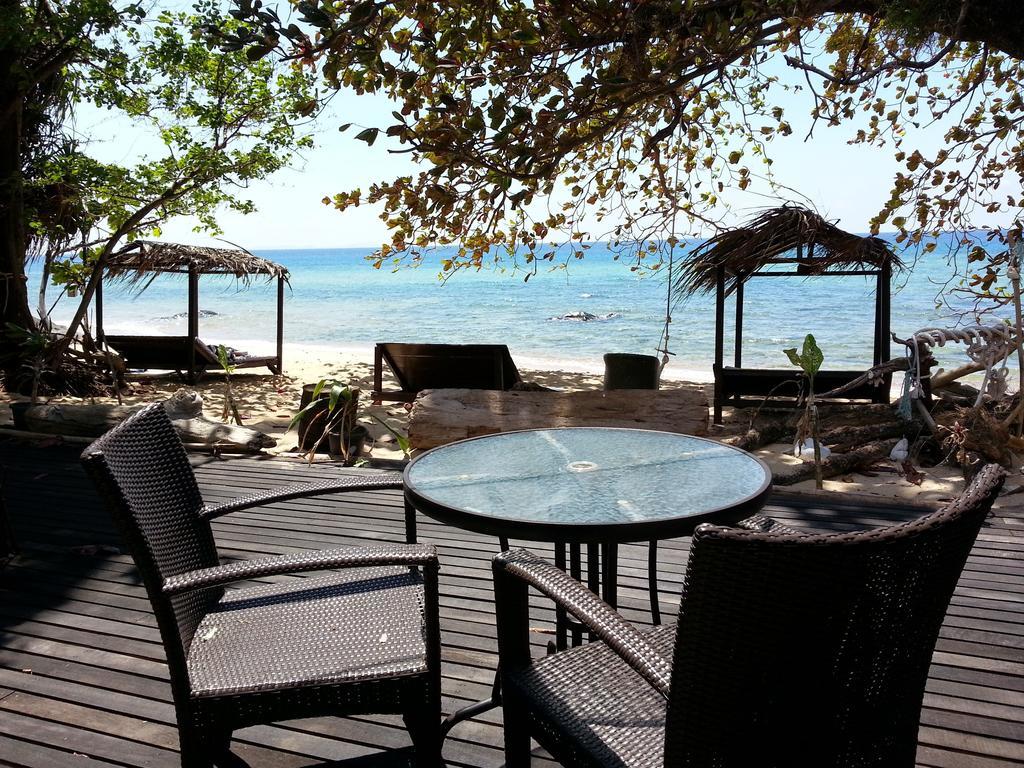 Melina Beach Resort Kampung Genting Стая снимка