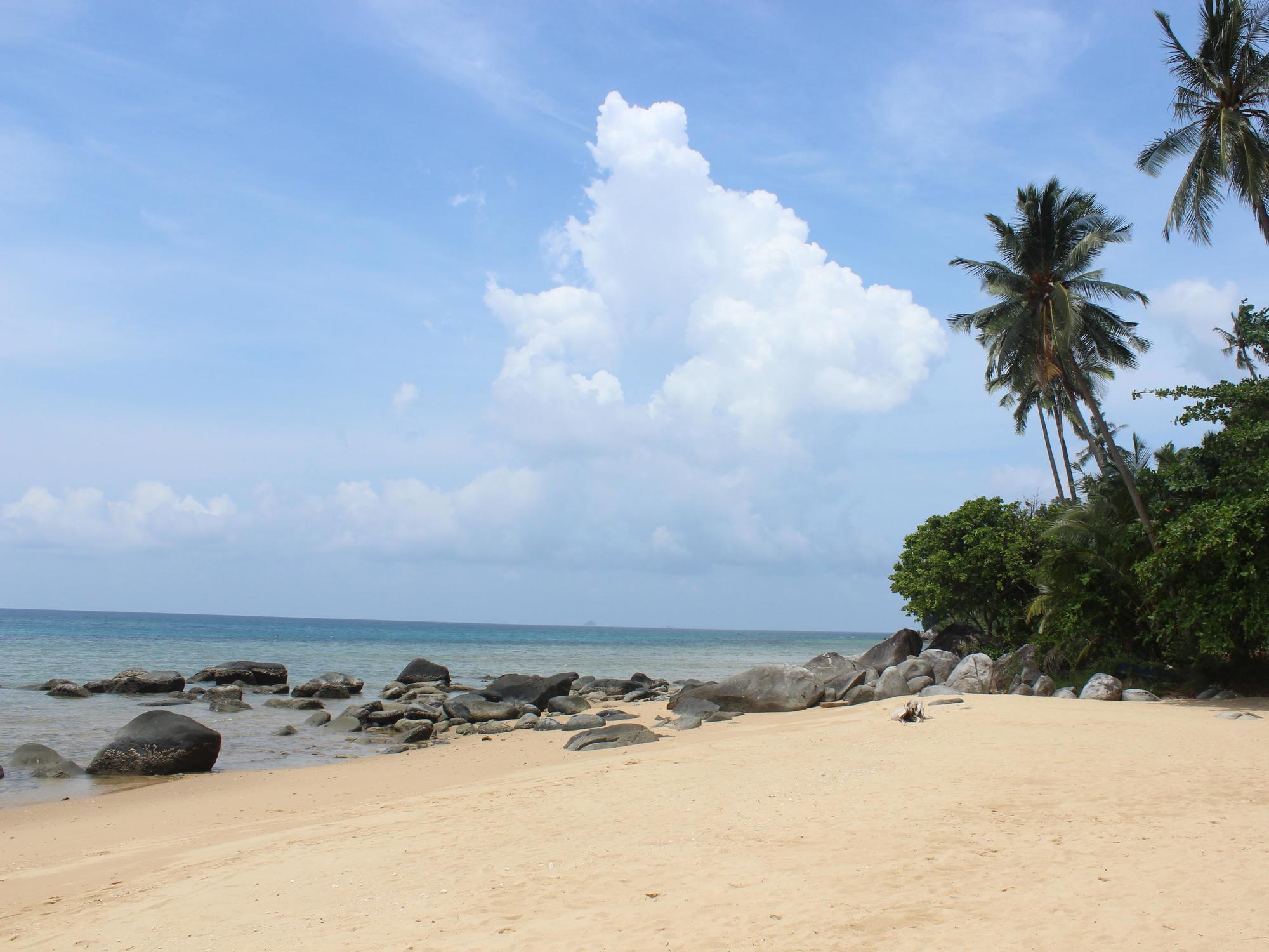 Melina Beach Resort Kampung Genting Екстериор снимка