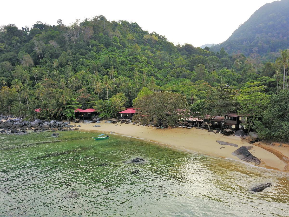 Melina Beach Resort Kampung Genting Екстериор снимка